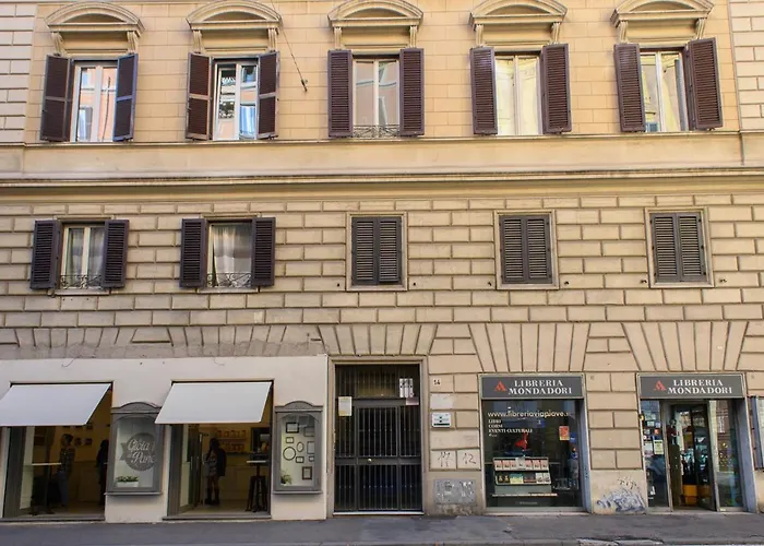 Apartment Roma Deluxe